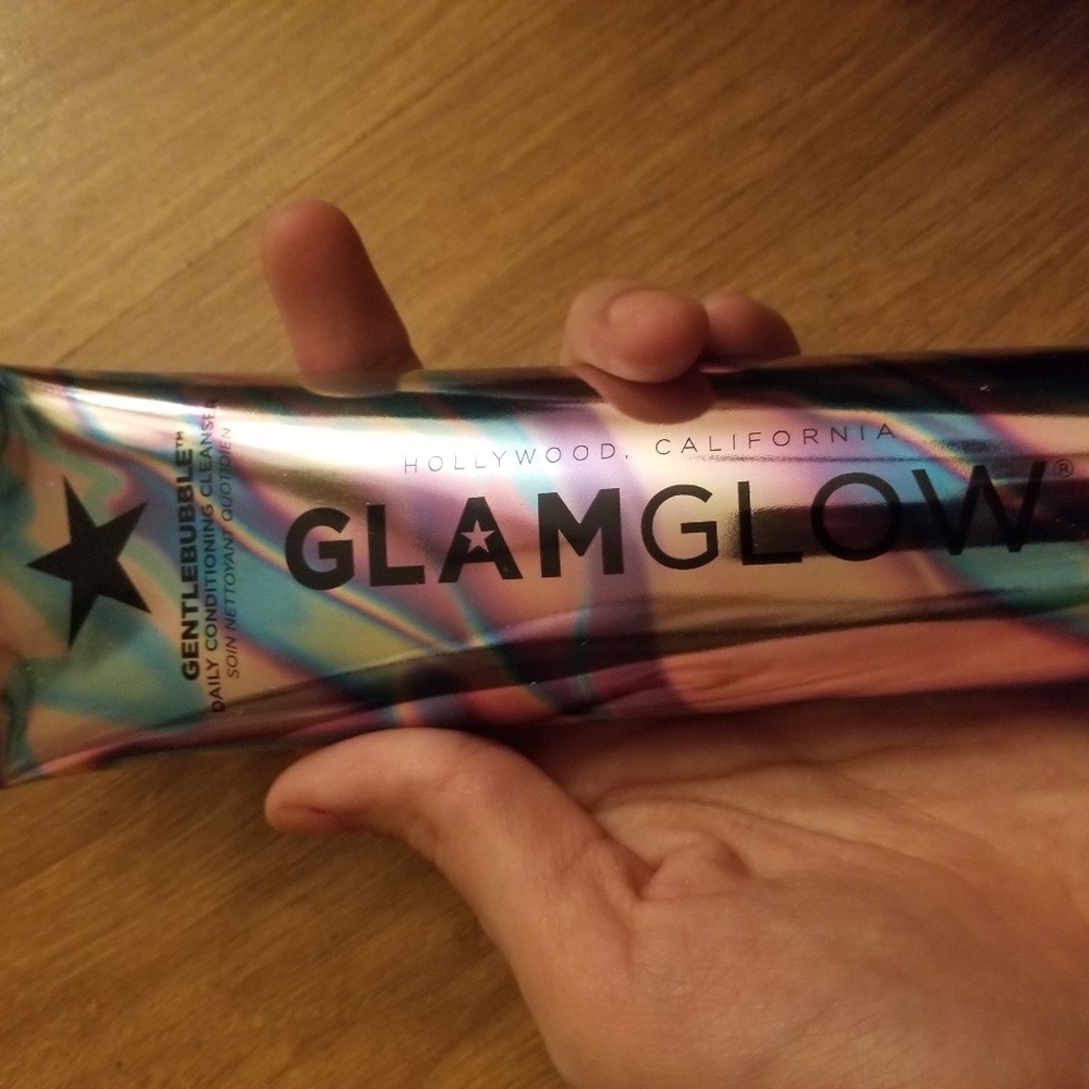 Glamgldw Gentle Bubble cleanser